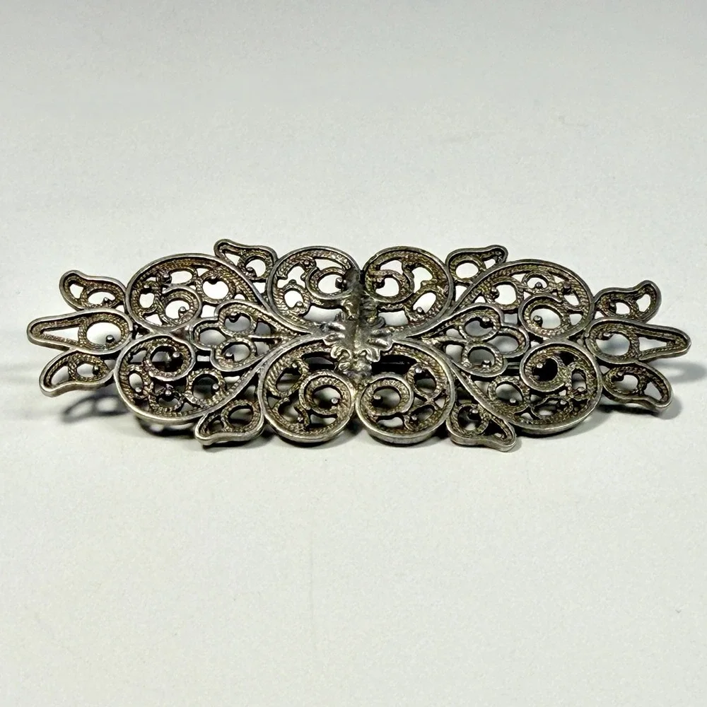 Antique Art Nouveau Filigree Brooch Silver Tone Ornate Open Scroll C Clasp 3